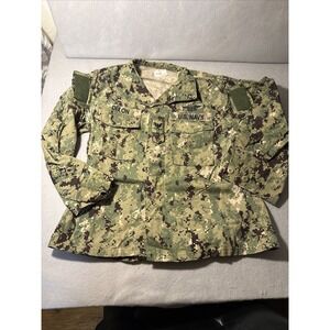 US Navy NWU Type III Blouse Jacket Mens Medium Short Camouflage Military Like Ne